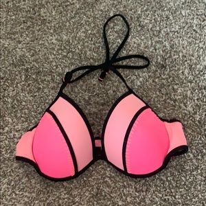 Pink bikini top